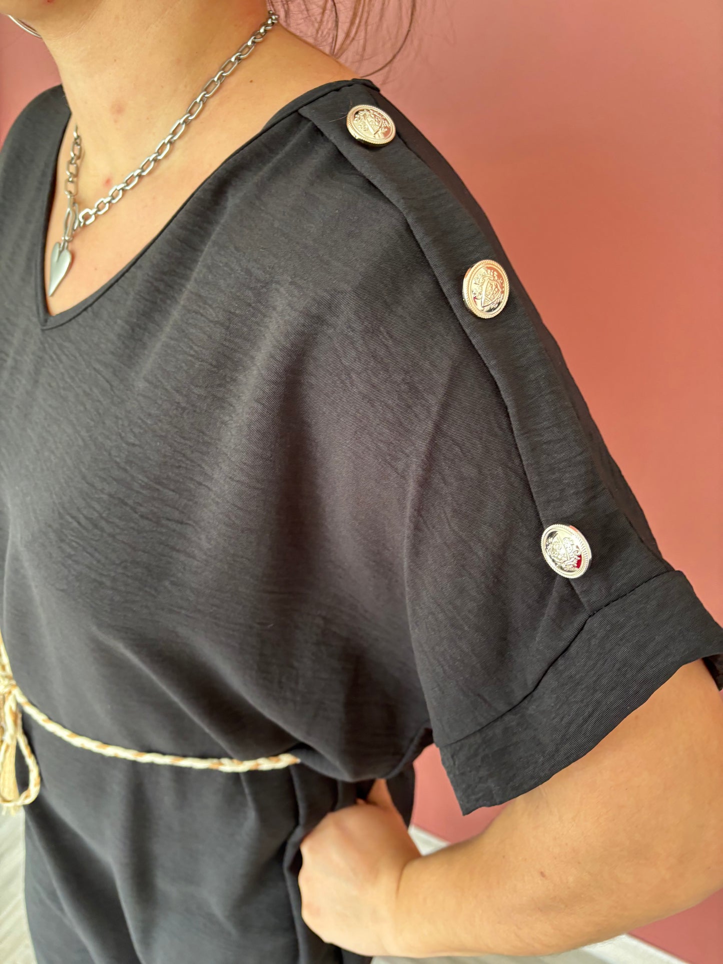 Robe bouton