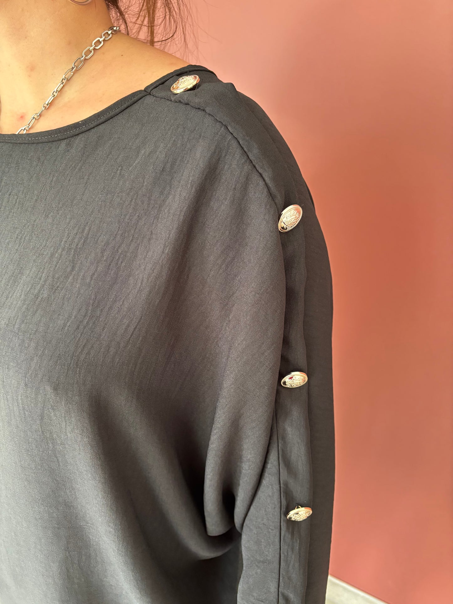 Blouse boutons noir