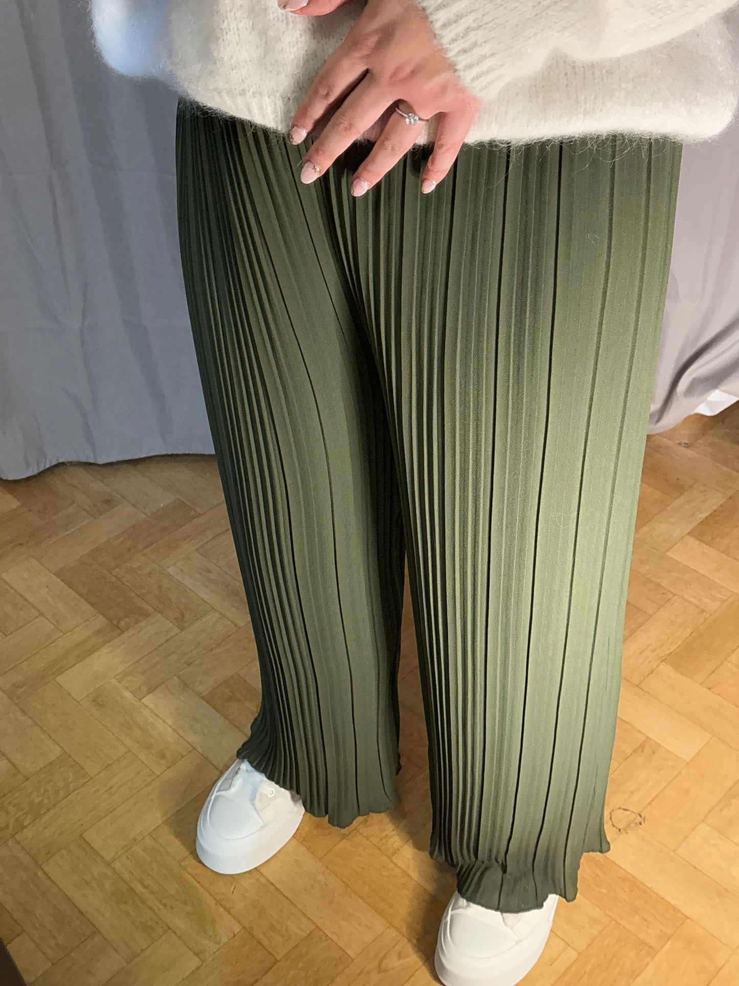 Pantalon plissé kaki