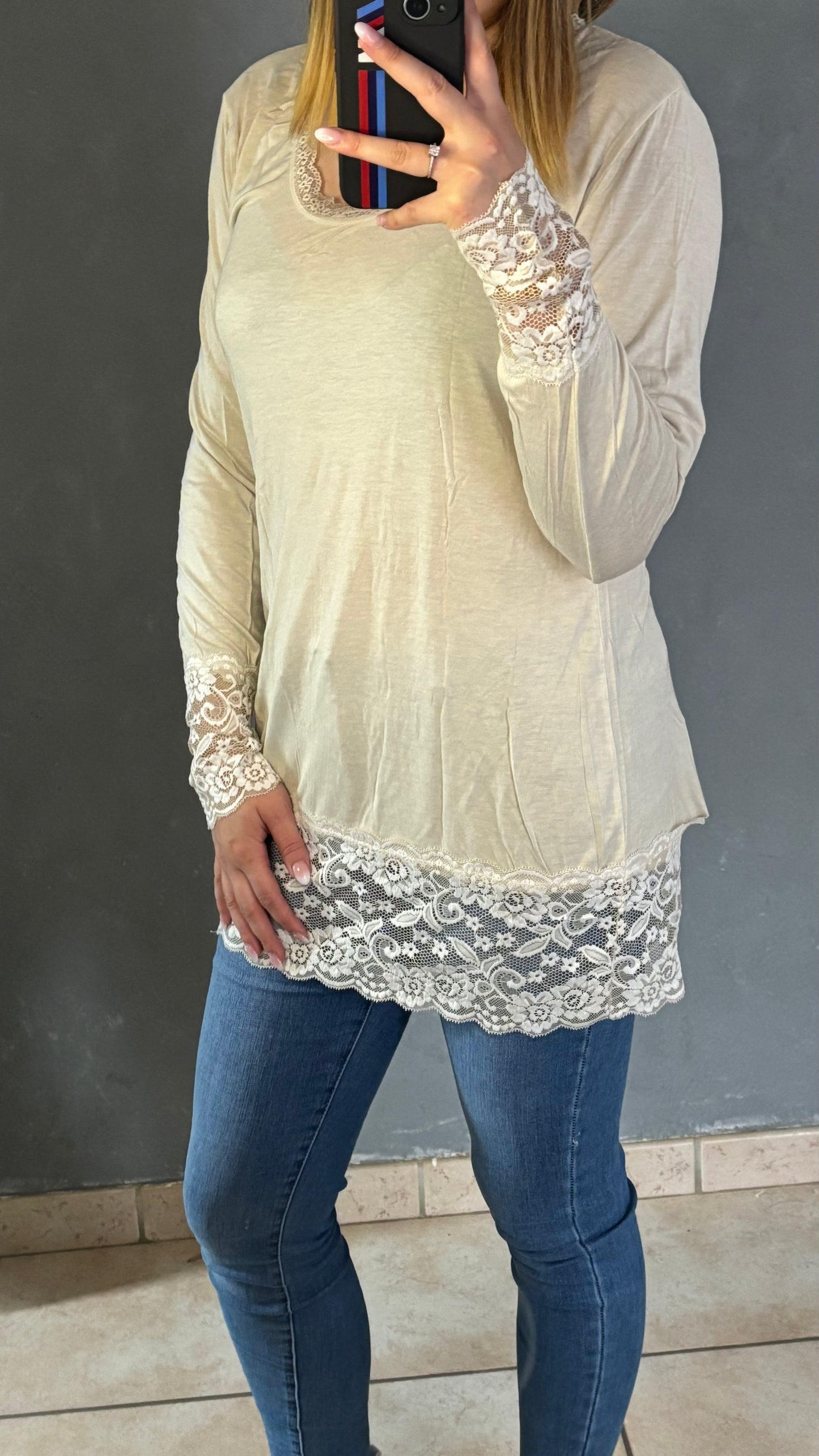 Sous pull dentelle